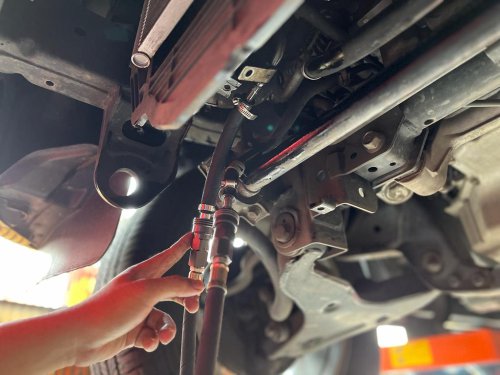 Catat Jadwal Ganti Oli Transmisi Mobil Matic, Jangan Sampai Terlewat!