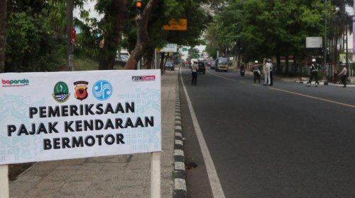 Razia Tunggakan Pajak Kendaraan di Jawa Barat 2026, Petugas Sampai Masuk Parkiran Pabrik