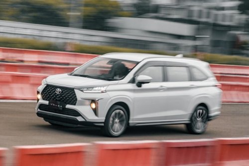 Toyota, Toyota Veloz Hybrid Datang, Versi Non Hybrid Tetap Dijual, Segini Harganya