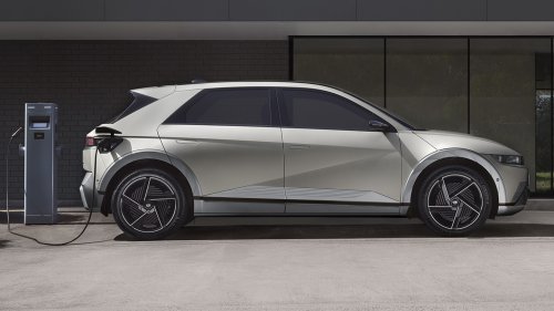 Pembiayaan EV di Adira Finance Mulai Bergerak, Jakarta Jadi Paling Kencang