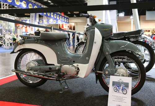 Yamaha, Honda, Bentuk Bodi dan Suspensinya Agak Lain, Inilah Bebek Klasik Yamaha Pesaing Honda Super Cub