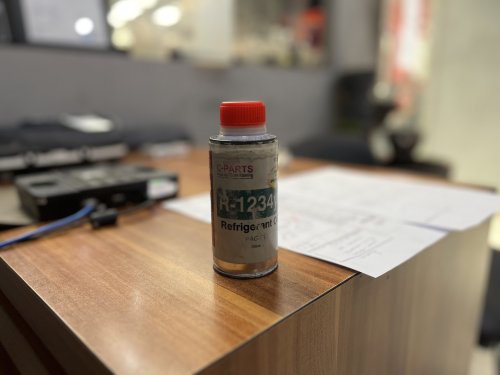 Suara Desis dari AC Mobil Bisa Jadi Karena Tanda Kebocoran Freon