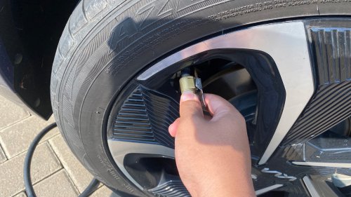 Ban Mobil Kurang Angin Ternyata Bisa Bikin Rusak Pelek, Ini Faktanya