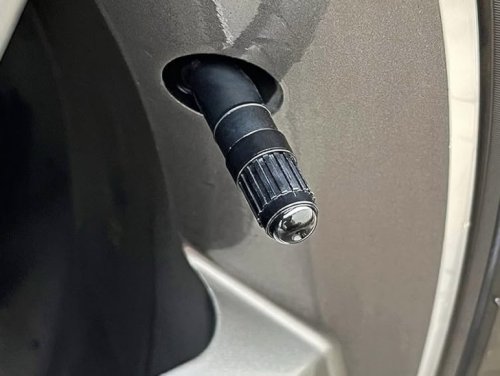 Tekanan Angin Ban Mobil Sering Kurang, Penyebabnya Bisa Dari Sini