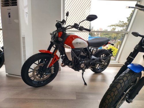 Ducati, Daftar Harga Moge Ducati Terbaru Lengkap, Ini Tipe yang Paling Murah