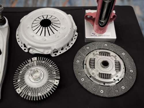 Mobil Manual Mendadak Tak Bisa Masuk Gigi Usai Terjang Banjir, Ini Solusinya