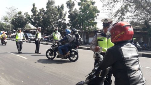 Tilang Manual Belum Punah, Polisi Sasar Pelanggaran Ini Saat Operasi Patuh 2026