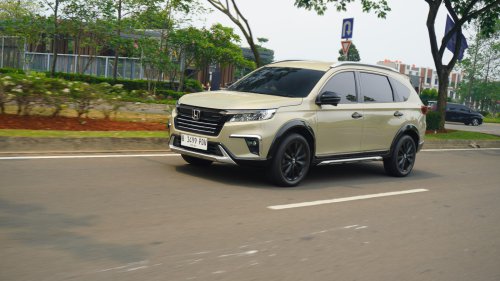 Honda BR-V Pertahankan Gelar Small MPV Crossover Terbaik GridOto Award 2025