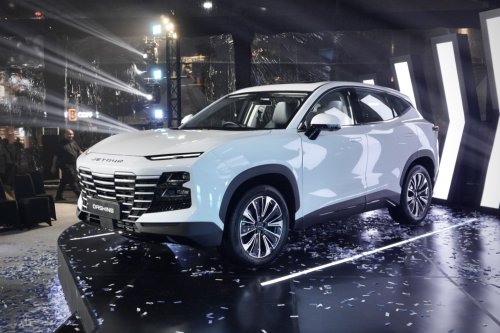 Cara Baru Beli Mobil JETOUR Dashing Unik, Konsumen Dapat Bunga Deposito Juga