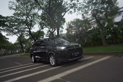 Laku Banget Di Indonesia, Seirit Apa Konsumsi BBM Toyota Avanza?