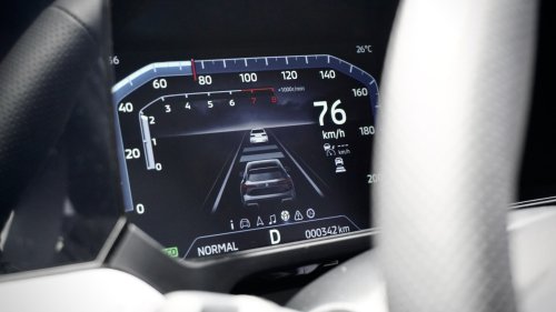 Mitsubishi | Mitsubishi Xforce Punya Fitur Anti Tabrak, Ini Cara Kerjanya