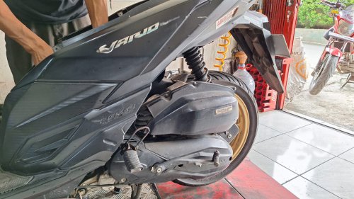 Sokbreker Motor Gampang Rembes di Musim Hujan, Begini Cara Mencegahnya