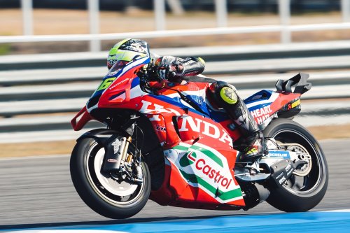 Baru Umumkan Cabut Dari Honda, Joan Mir Langsung Kena Apes di Catalunya