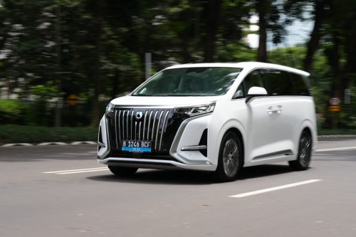 Xpeng, Xpeng X9, Punya Bodi Bongsor, Keiritan XPENG X9 Vs Denza D9 Boleh Diadu