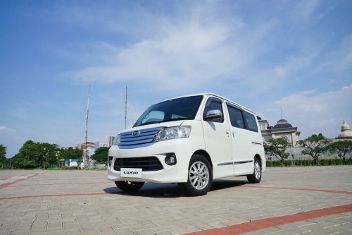 Mobil Bekas Pintu Geser, Harga Daihatsu Luxio 2018  Segini