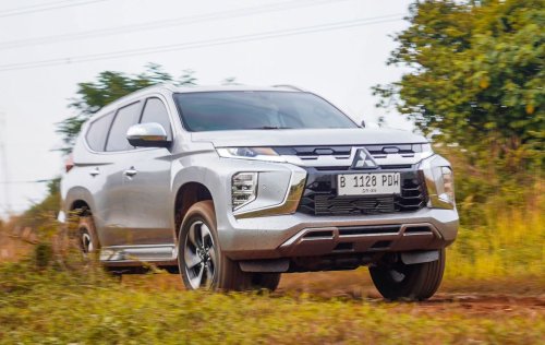 SUV Besar Bikin Percaya Diri, Pajero Sport Jadi Pilihan Banyak Perempuan