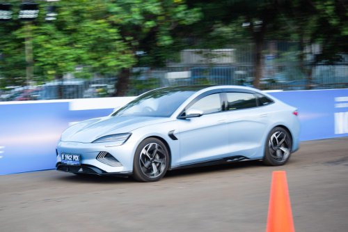 Punya Tenaga Buas, Ini Dia Lima Mobil Listrik Terkencang Di Indonesia