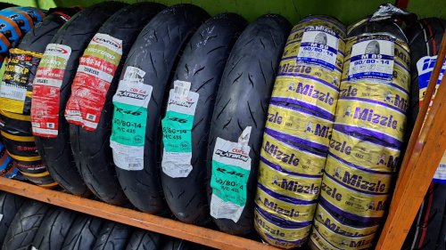 Harga Ban Motor Lokal dan Impor Terkerek, Pedagang Ungkap Penyebabnya