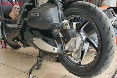 Ternyata Ban Motor Berputar Kencang Saat Dipanaskan Tanda Ada Masalah