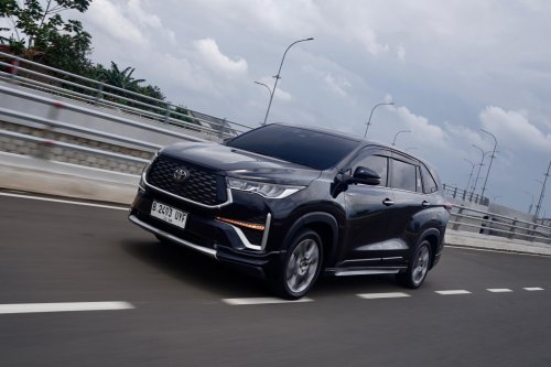 Toyota, Toyota Kijang Innova Zenix, Toyota Innova, Biaya Servis Toyota Kijang Innova Zenix Hybrid di Bengkel Resmi