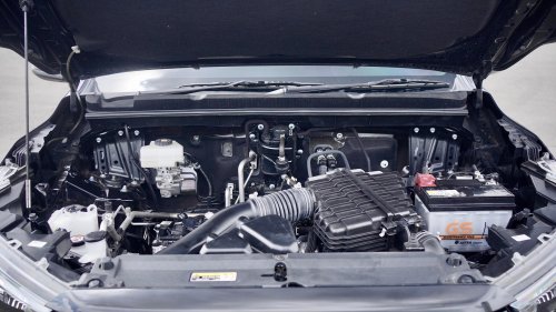 Enggak Banyak Orang Tahu, Begini Cara Mudah Merawat Aki Mobil