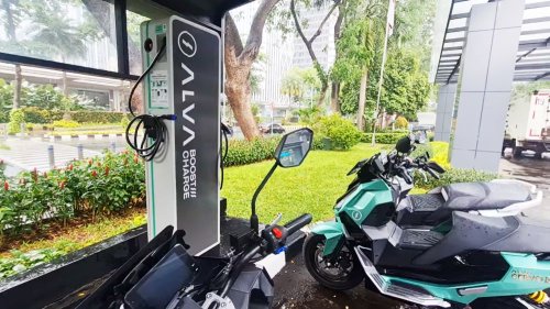 Jelang Libur Lebaran ALVA Perkuat Jaringan Boost Charging Station dan Layanan 24 Jam