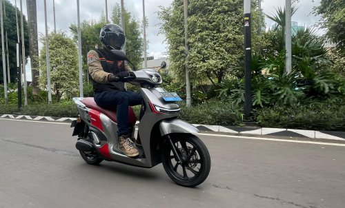 Pilih yang Kalem atau Agresif? Indomobil eMotor Launching 4 Motor Sekaligus di Yogyakrta, Mulai Rp 15 Jutaan