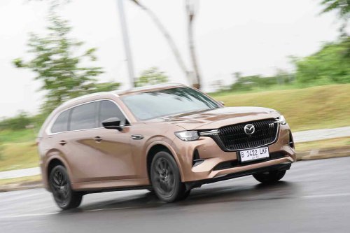 Kaleidoskop 2025, SUV Mazda Paling Asyik Jalan 70 KM Tanpa Bensin