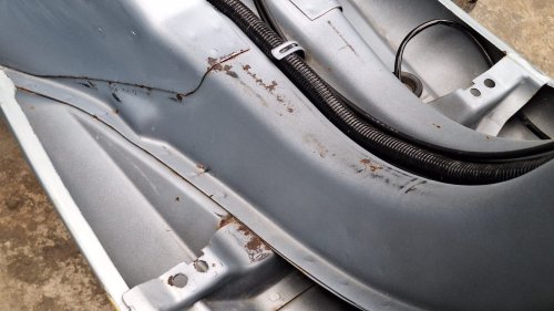 Nggak Enak Dilihat, Ini Cara Atasi Karat yang Menyerang Rangka Vespa Matik