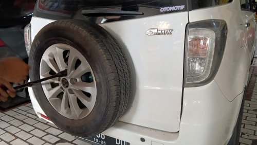 Enggak Susah Cing, Begini Cara Merawat Ban Serep Mobil Biar Awet