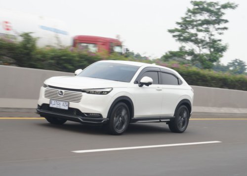 Duel SUV Hybrid Rp 400 Jutaan JAECOO J7 Vs Honda HR-V, Siapa Paling Kencang?
