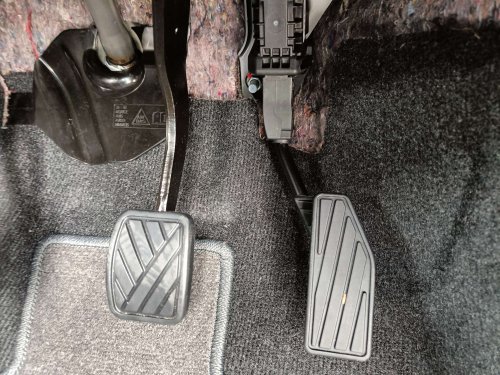 Ketahui Penyebab RPM Mesin Mobil Naik Turun Saat Kondisi Idle