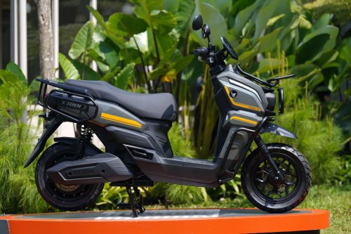 Tyranno Raih The Best Low Electric Motorcycle di GridOto Award 2025