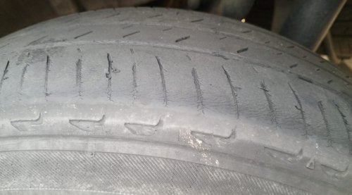 Tekanan Angin Ban Mobil Kurang Terus Dibiarkan, Ini Dampak Nyatanya