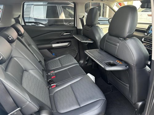 Mitsubishi Destinator Praktis Untuk Mobil Keluarga, Punya Banyak Storage di Kabin