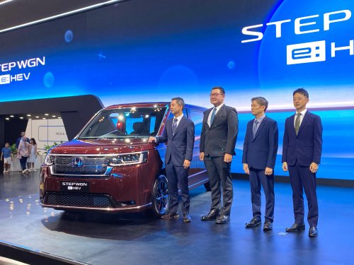 Nissan, Nissan Serena, Toyota, Toyota Voxy, Honda, Ini Perbandingan Harga Darion PHEV, Nissan Serena, Toyota Voxy dan Honda Step WGN