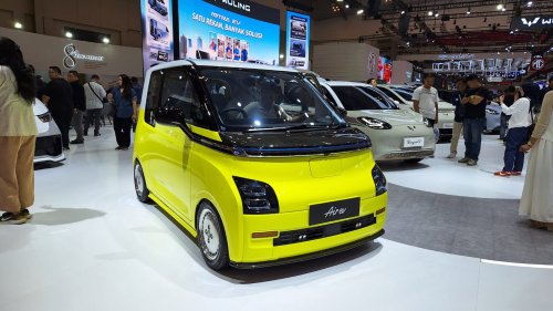 Data Kemenhub, Lima Tahun Terakhir Pendaftaran Mobil Listrik Melesat Kencang