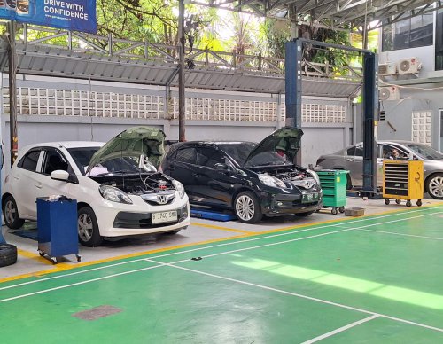 Biaya Perbaikan Oli Mesin Rembes Honda Brio di Bengkel Spesialis