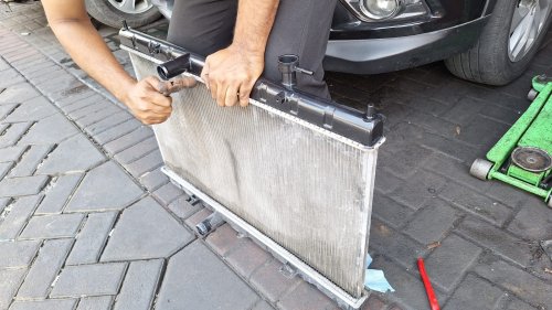 Kisi-Kisi Radiator Mobil Banyak Penyok, Hati-hati ini Dampaknya