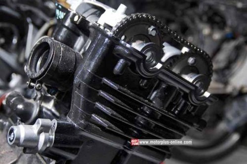 Begini Cara Bikin Awet Rantai Keteng di Motor, Triknya Mudah Banget
