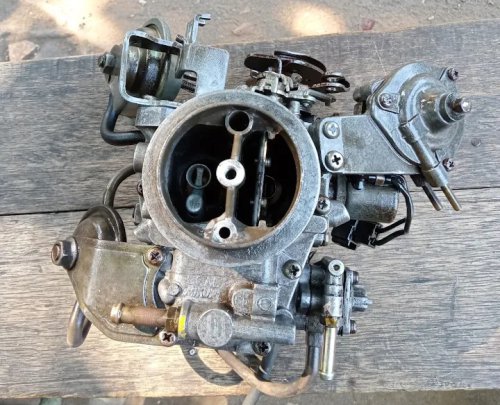 Jangan Sampai Telat, Ini Waktu yang Tepat Servis Karburator Mobil