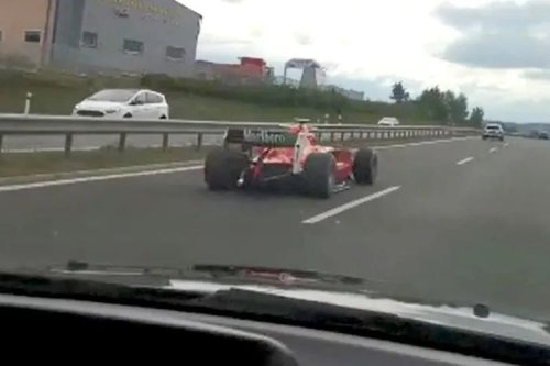 Selama 6 Tahun Jadi Misteri, Sopir Mobil F1 Keliaran di Jalan Raya Akhirnya Terkuak
