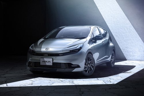 Toyota, Toyota Yaris, Sekarang Lebih Ganteng dari Toyota Yaris, Ini Spek Toyota Aqua Terbaru