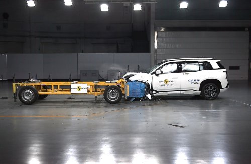 SUV Listrik AION V Lolos Uji Tabrak Eropa, Raih Penghargaan Bintang 5