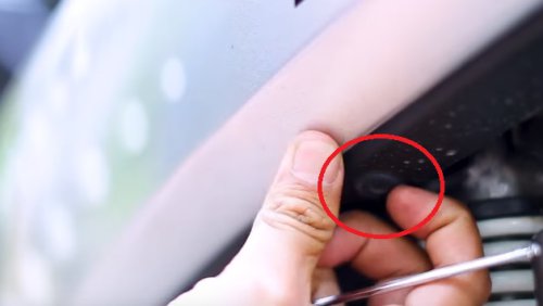 Cara Mudah Buka Baut Rivet di Body Motor Agar Tidak Rusak Saat Dibuka