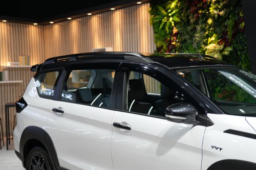 Suzuki , Jadi Varian Tertinggi, Ini Ubahan Yang Ada Di Suzuki XL7 Alpha Kuro