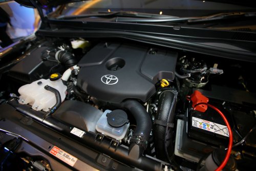 Toyota, Toyota Innova, Minat Toyota Kijang Innova Reborn Diesel, Harga September 2025 Segini