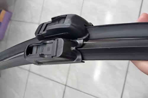 Wiper Mobil Cepat Aus Saat Musim Hujan, Bisa Jadi Ini Penyebabnya