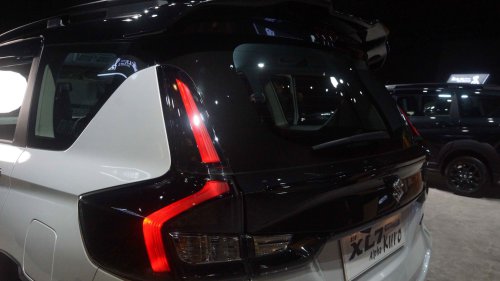 Suzuki , Suzuki XL7 Hybrid Versi Alpha Kuro Resmi Meluncur, Ini Tampilannya!