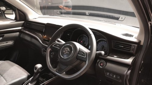 Suzuki , Suzuki XL7, New Suzuki XL7 Alpha Kuro Hanya Disegarkan di Bagian Eksterior, Ini Alasannya
